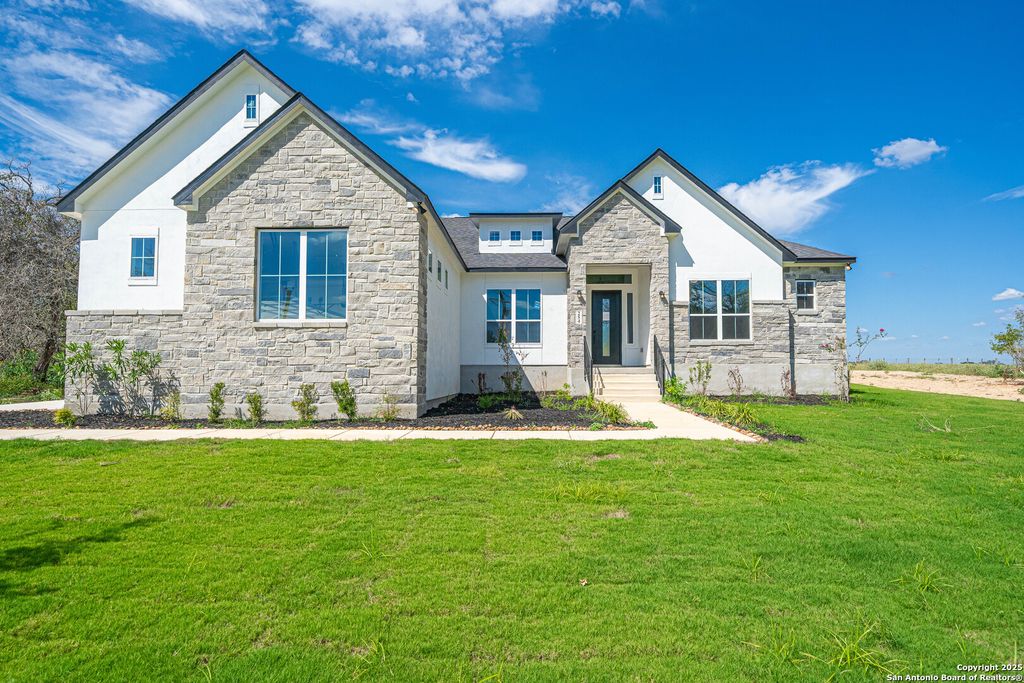 Photo of 254 Firewheel Lp, Floresville, TX 78114 (MLS # 1915828)