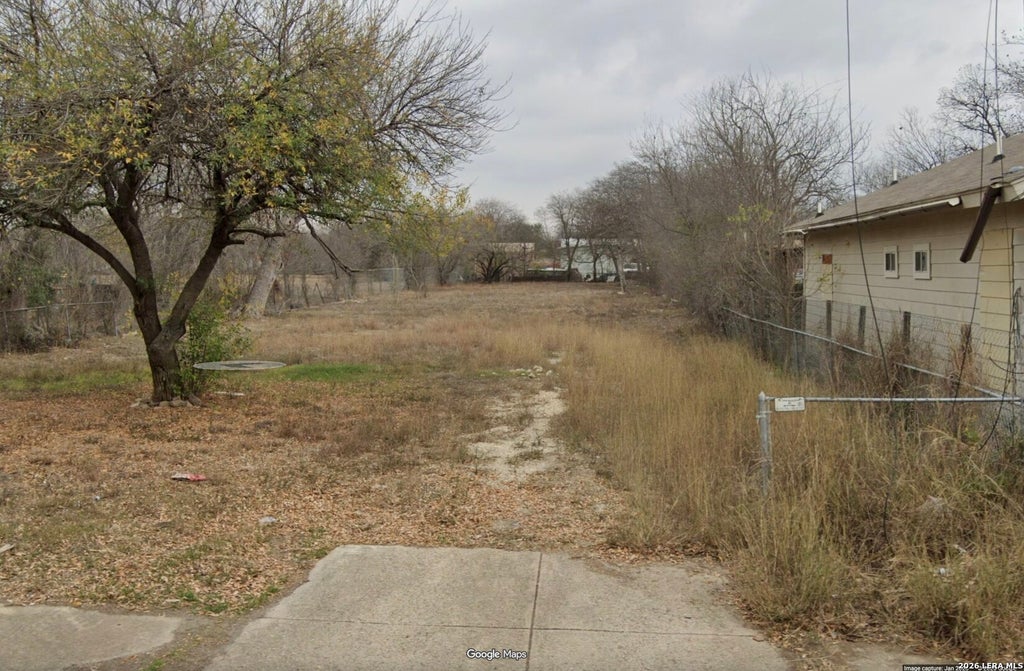 Photo of 315 LANCE ST, San Antonio, TX 78237 (MLS # 2008150)
