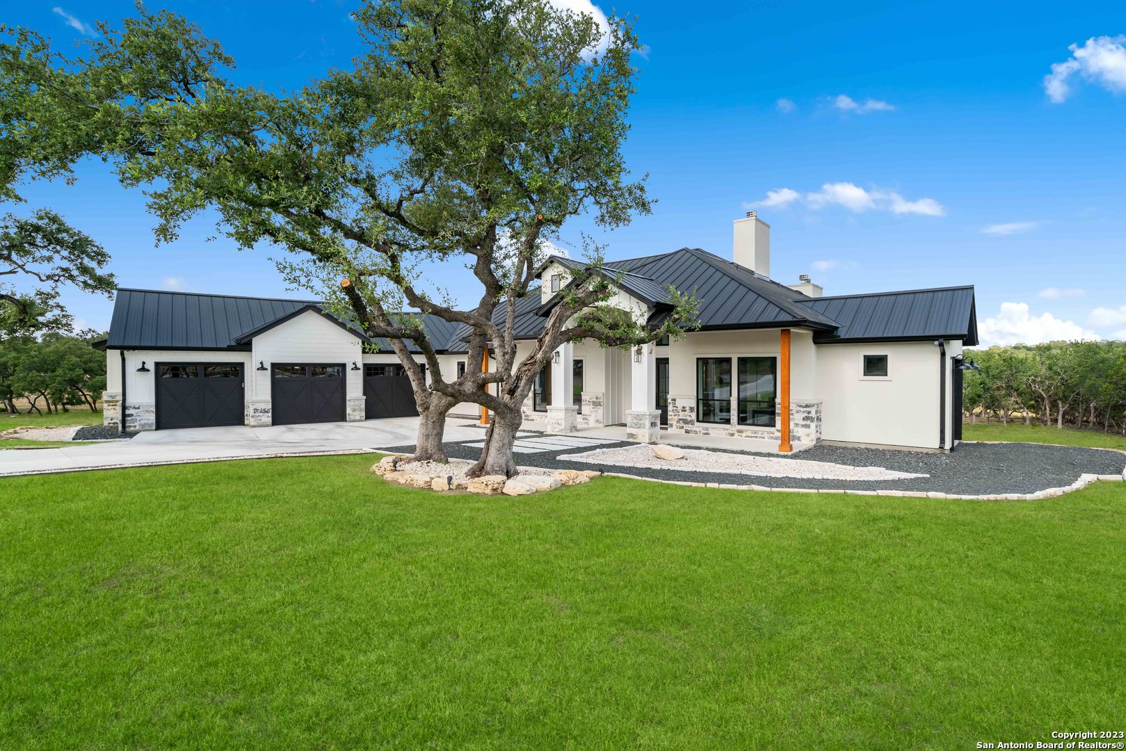 1209 adyson ridge