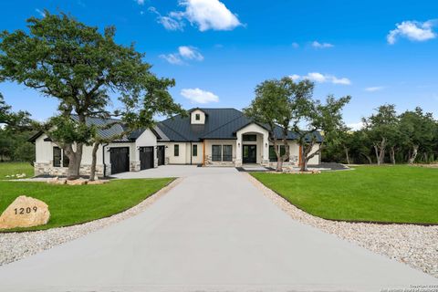 1209 adyson ridge Bulverde TX 78163