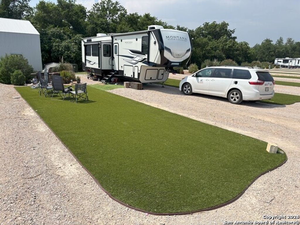 Photo of 4584 E US HWY 290 #286, Fredericksburg, TX 78624 (MLS # 1931198)