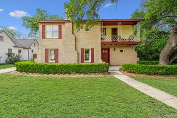 Single Family Residence at 2112 W Gramercy