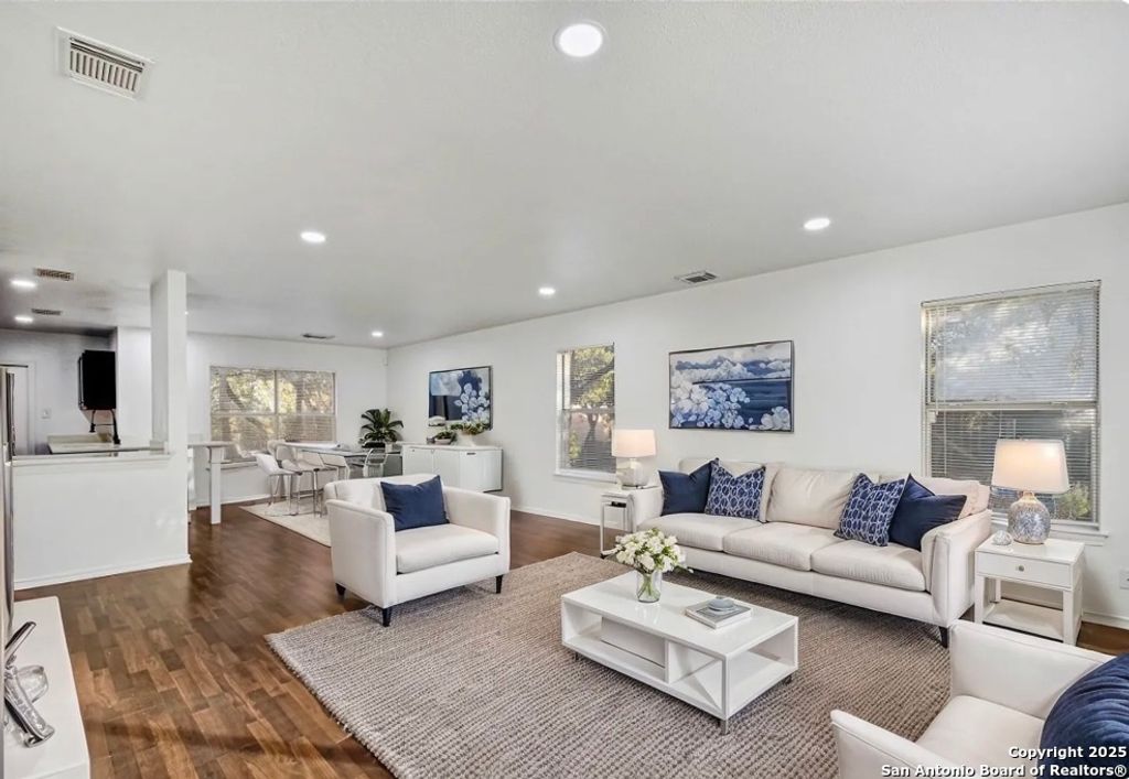 Photo of 14402 Cedar Glade, San Antonio, TX 78230 (MLS # 1929607)