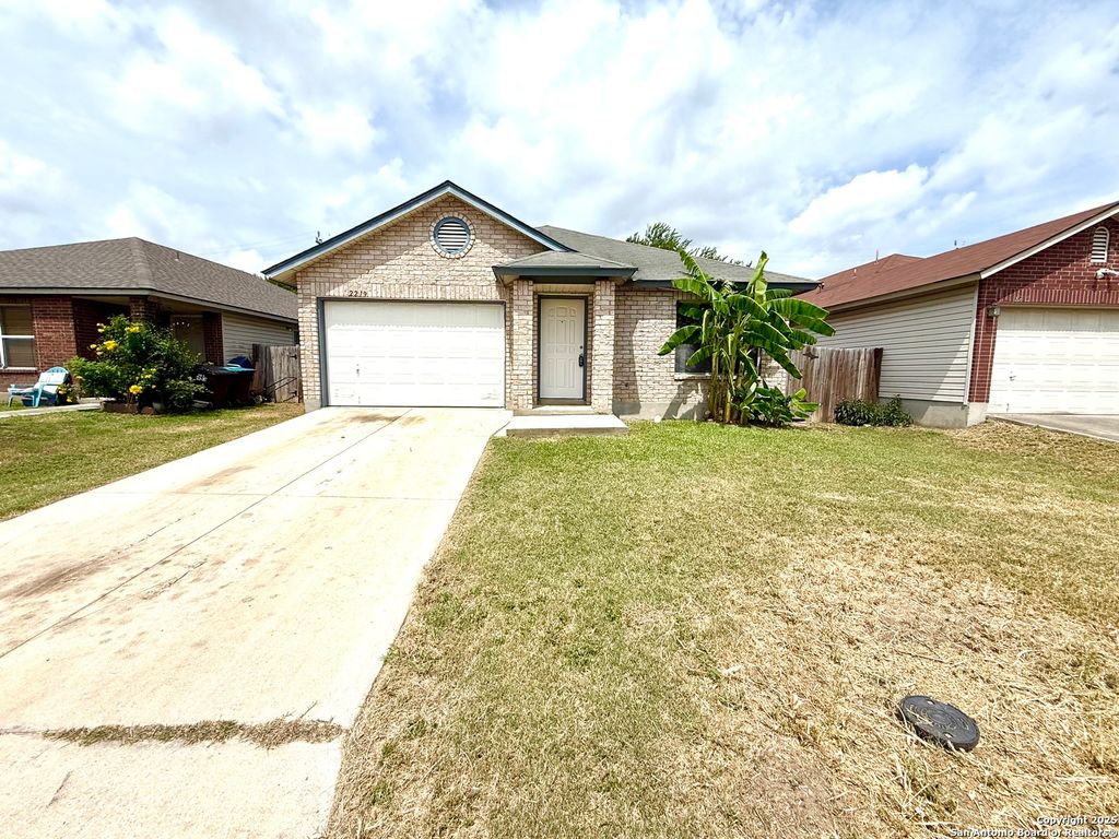 Photo of 2219 PADDLE CRK, San Antonio, TX 78245 (MLS # 1909550)