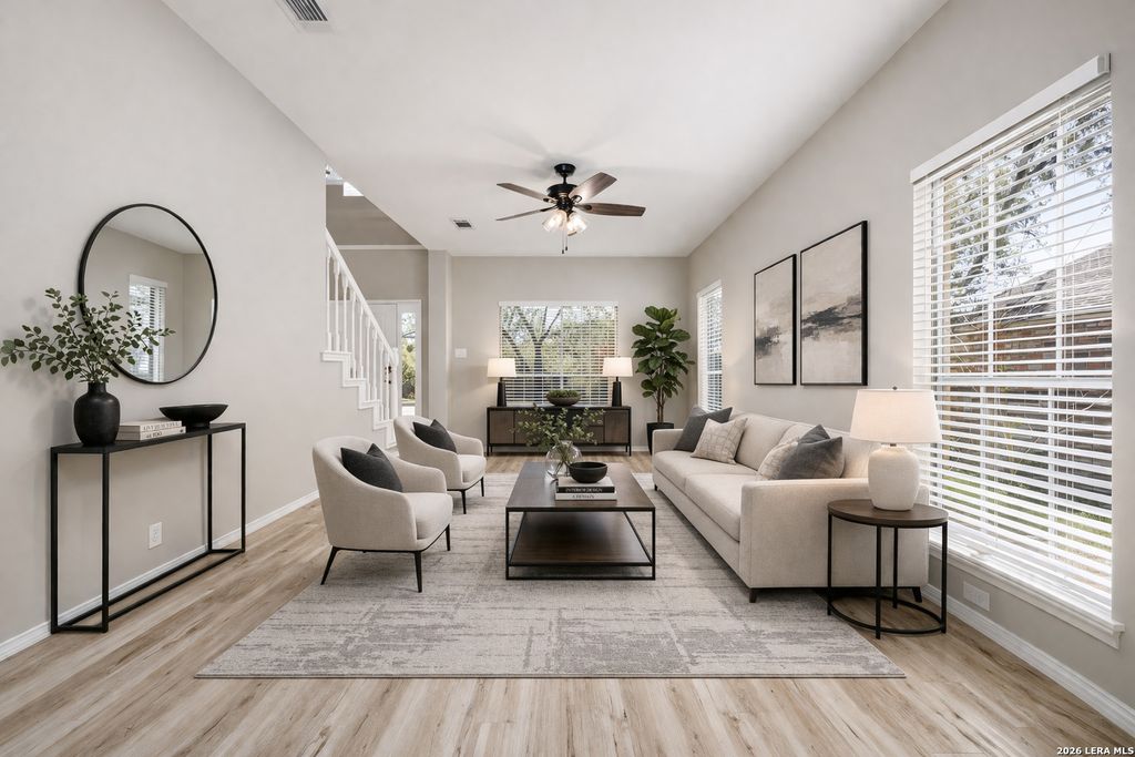 Photo of 17911 Winter Hl, San Antonio, TX 78258 (MLS # 1954548)