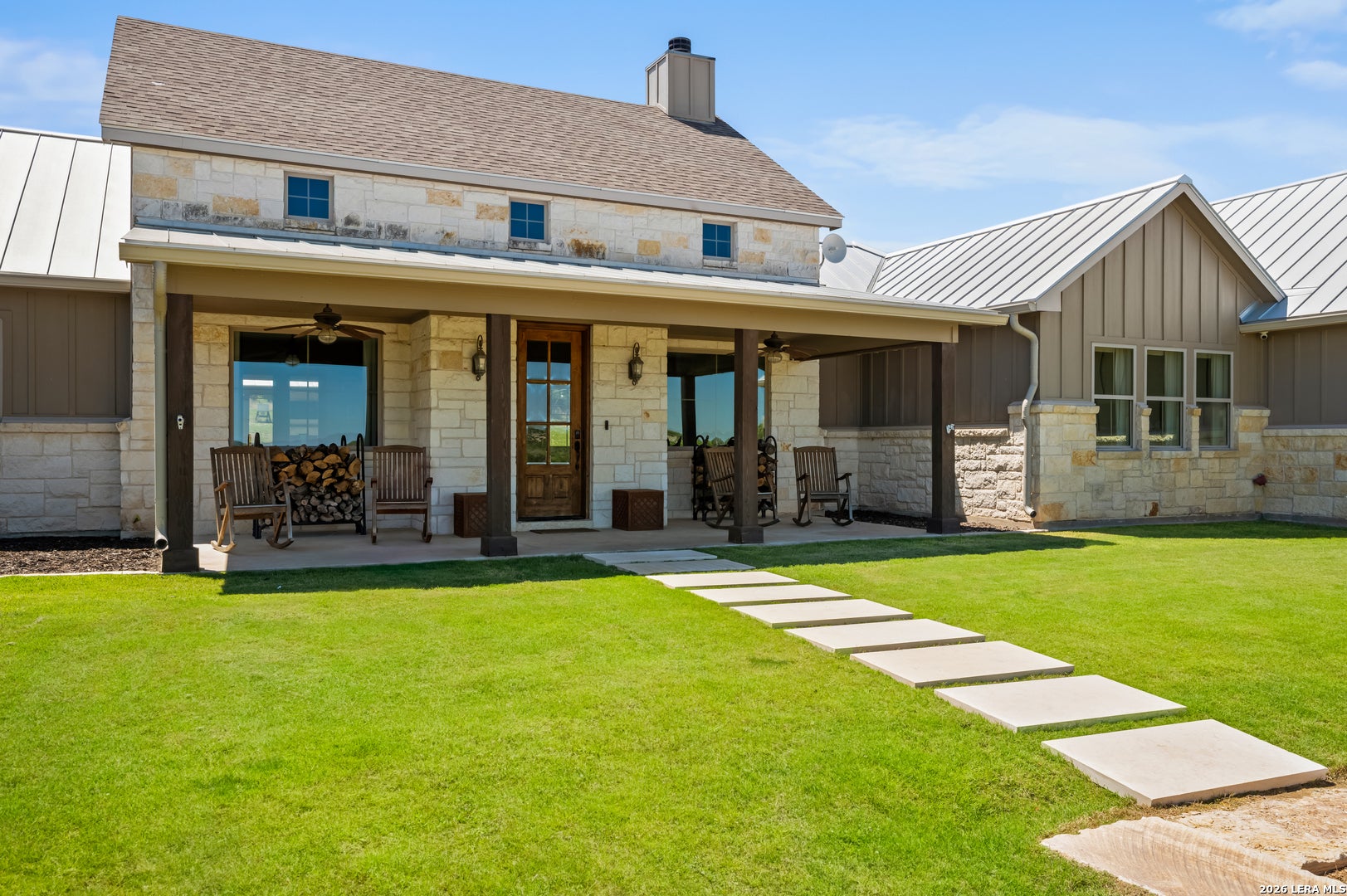 283 SOARING EAGLES DR