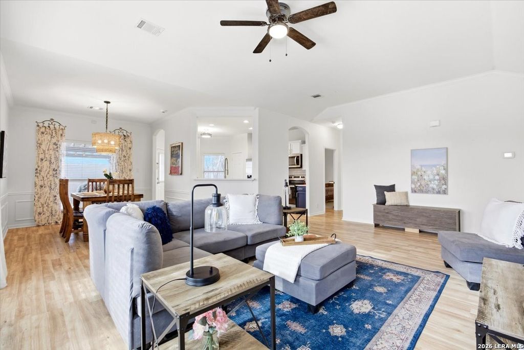 Photo of 116 Cowboy Trl, Cibolo, TX 78108 (MLS # 1944410)