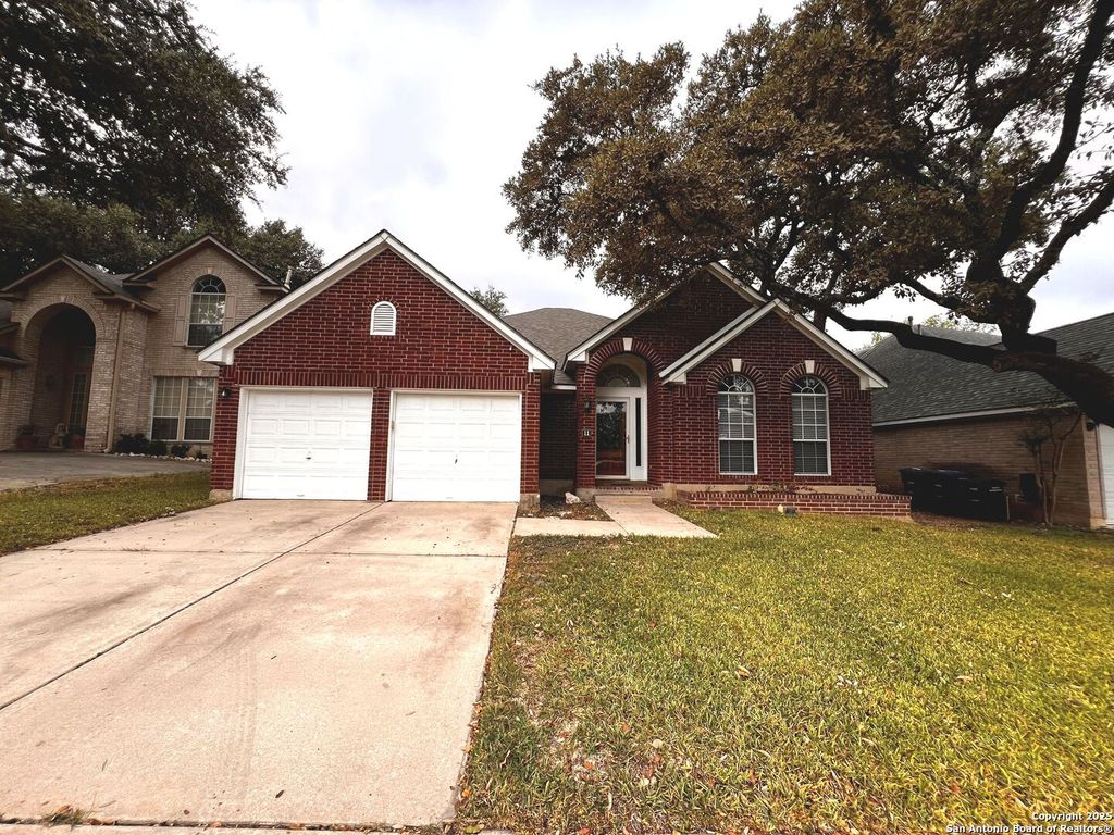 Photo of 11 Bedford Oaks, San Antonio, TX 78254 (MLS # 1924762)