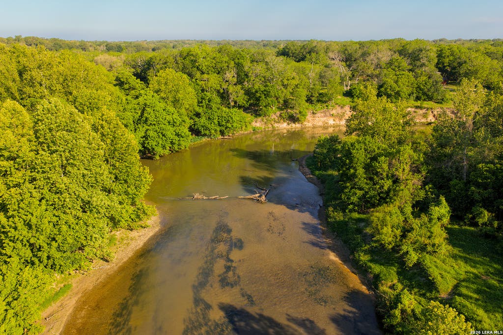 Photo of 279 FERMIN LN, Seguin, TX 78155 (MLS # 1971278)