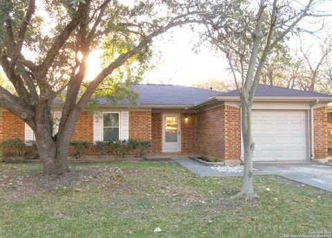 Photo of 114 Apache, Cibolo, TX 78108 (MLS # 1930923)