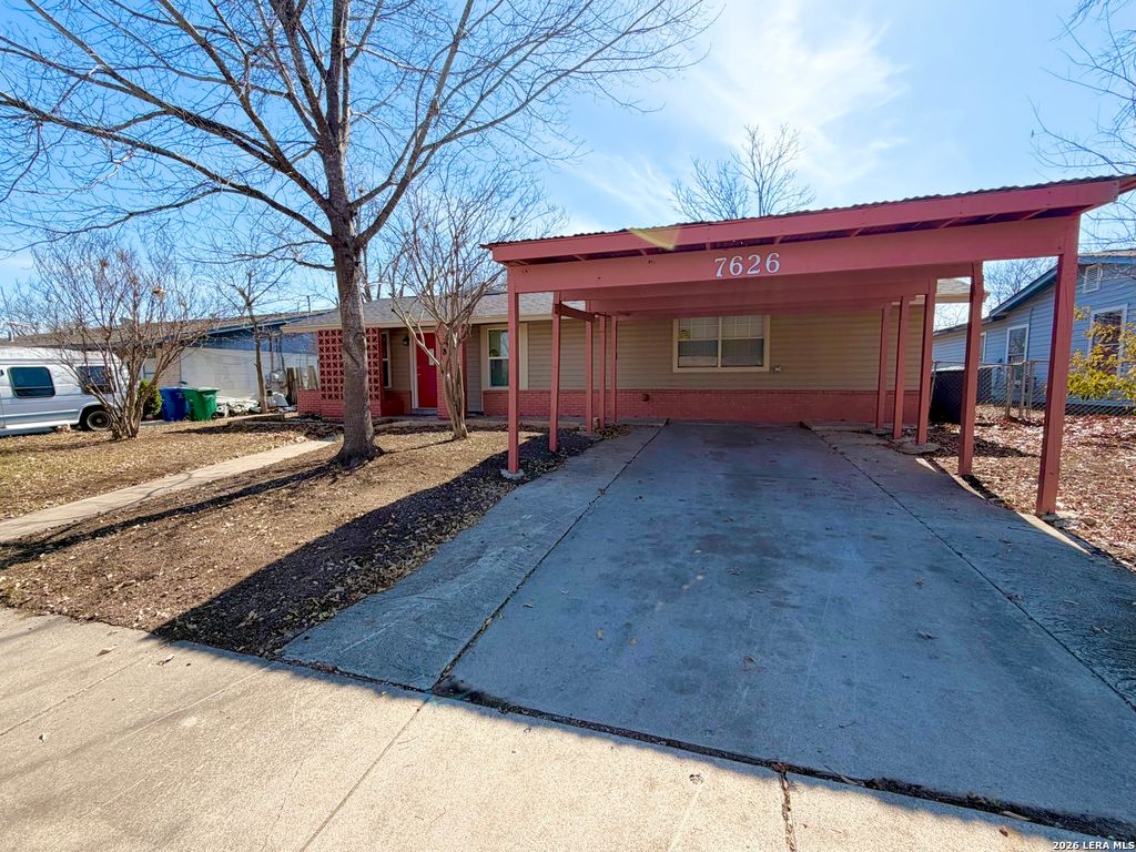 Photo of 7626 Muleshoe, San Antonio, TX 78227 (MLS # 1937824)