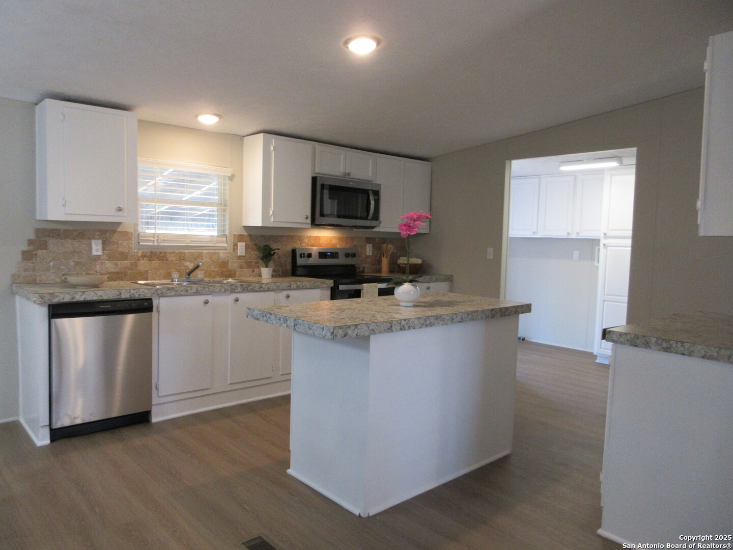 230 County Road 5635