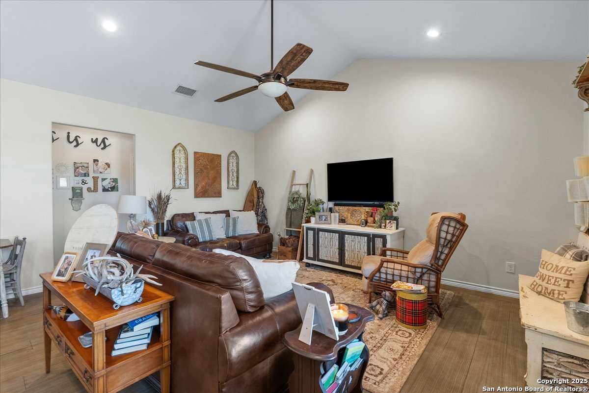 226 Private Rd 3251