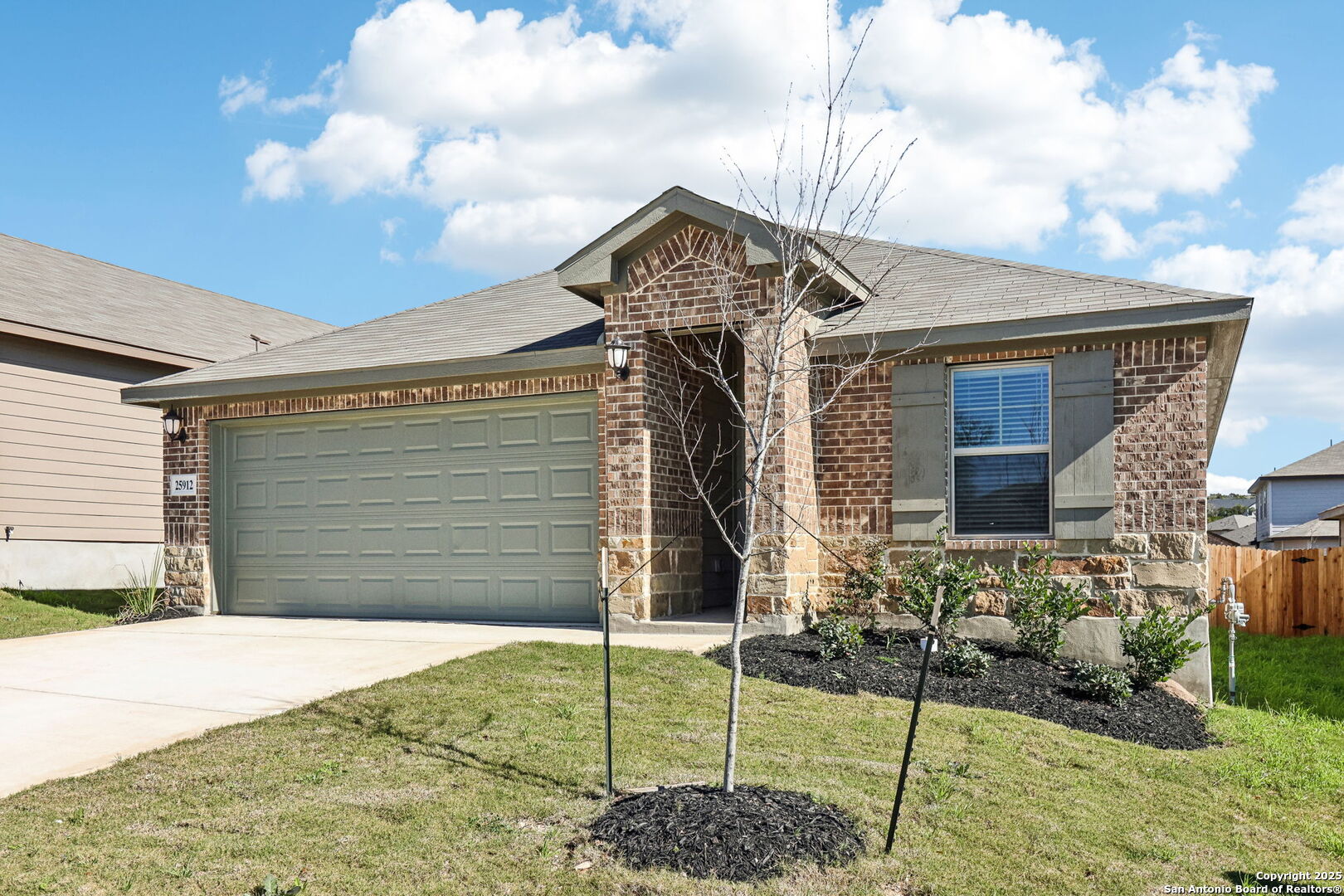 25912 Marigold Oaks