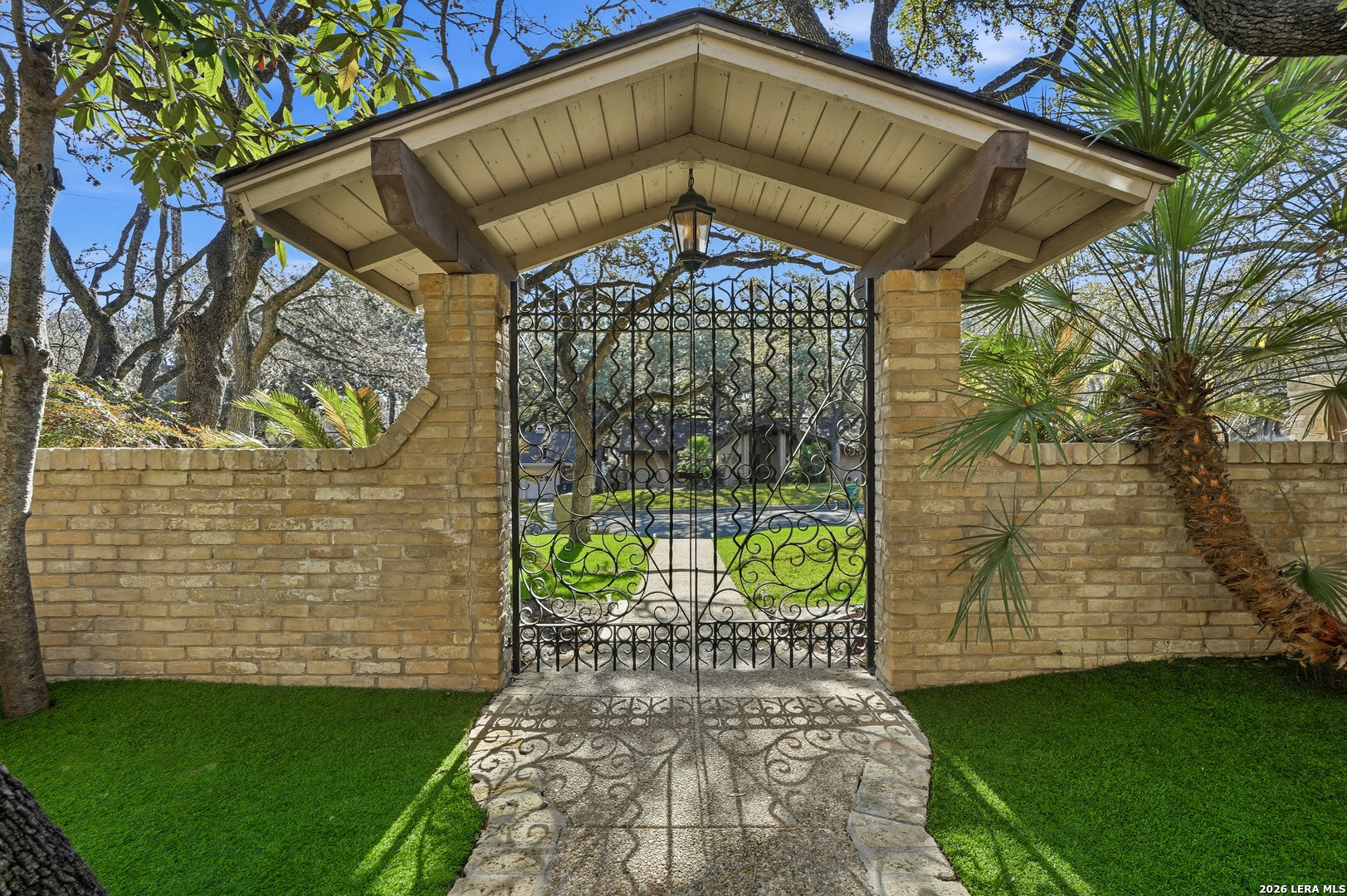 2531 Old Orchard Lane