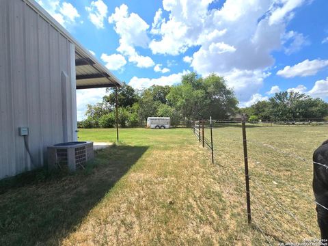 A home in Atascosa