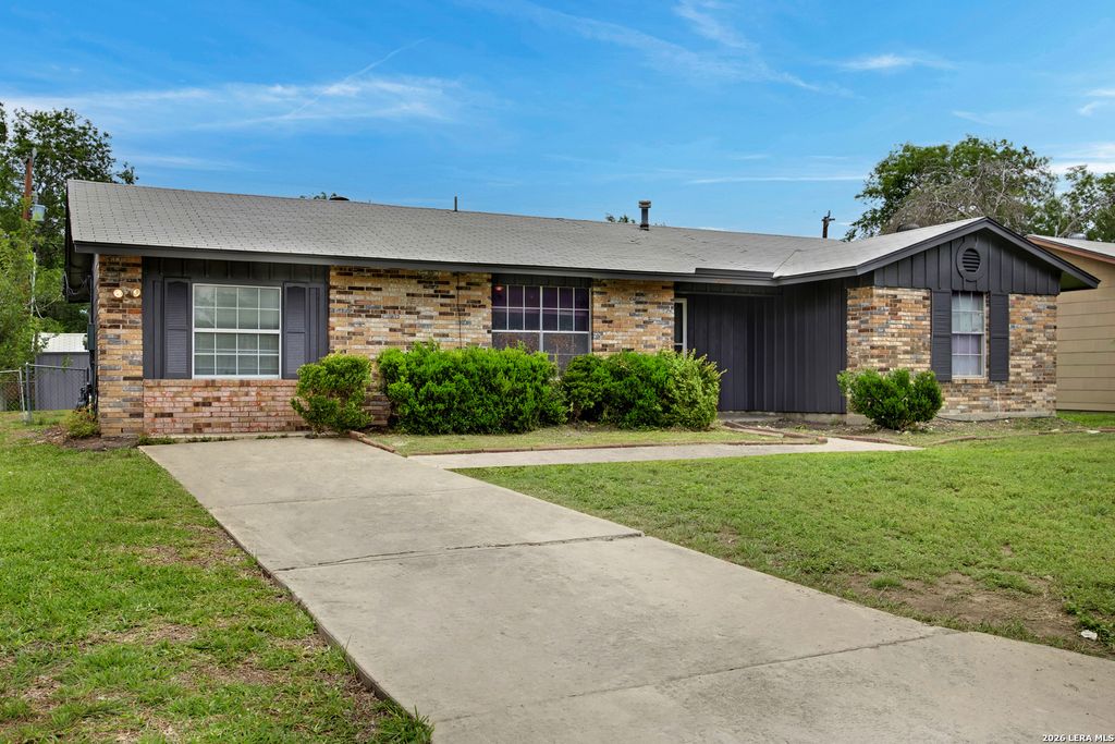 Photo of 4351 SUN GATE ST, San Antonio, TX 78217 (MLS # 1991755)