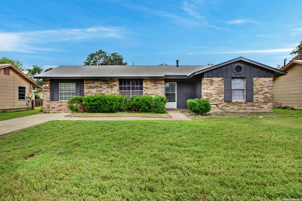 Photo of 4351 SUN GATE ST, San Antonio, TX 78217 (MLS # 1991755)