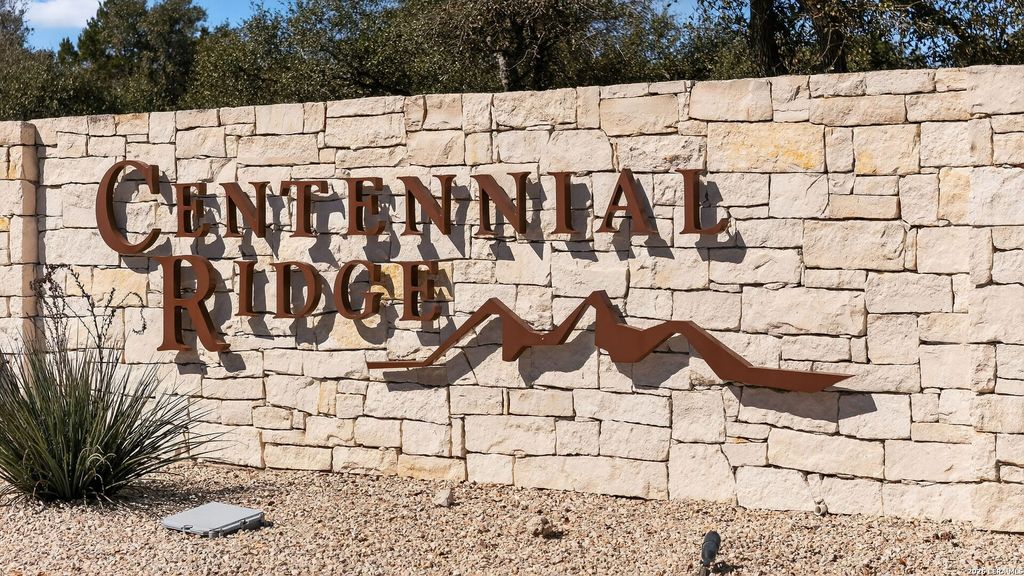 Photo of 964 &amp; 976 Earle Oak, Bulverde, TX 78163 (MLS # 1944072)