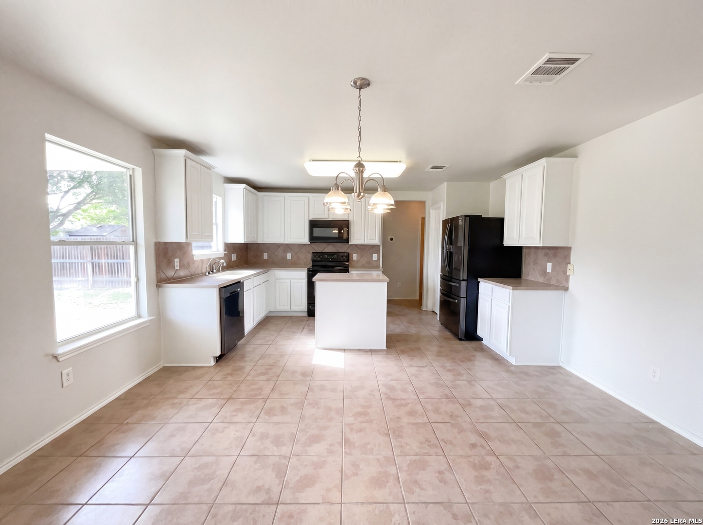 907 MAGNOLIA CRST