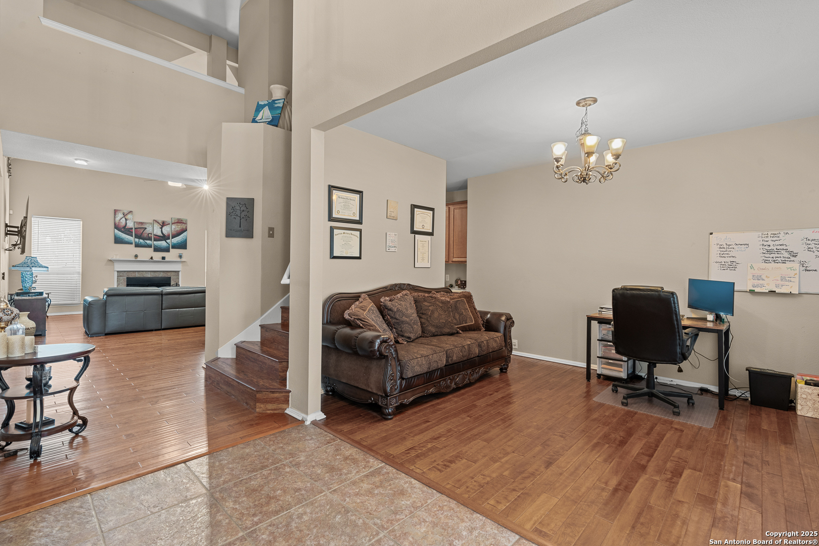 125 Brookbend