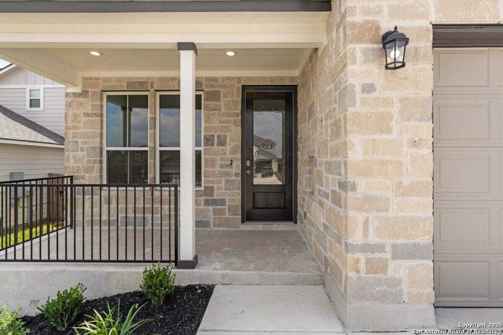 Photo of 11107 Carlyle Springs, Live Oak, TX 78233 (MLS # 1851752)