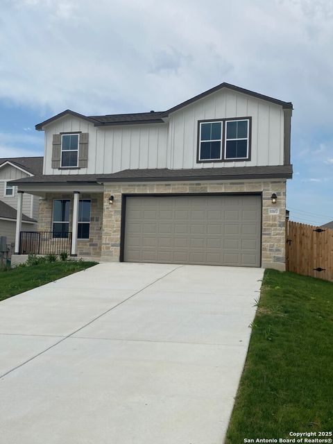11107 Carlyle Springs Live Oak TX 78233