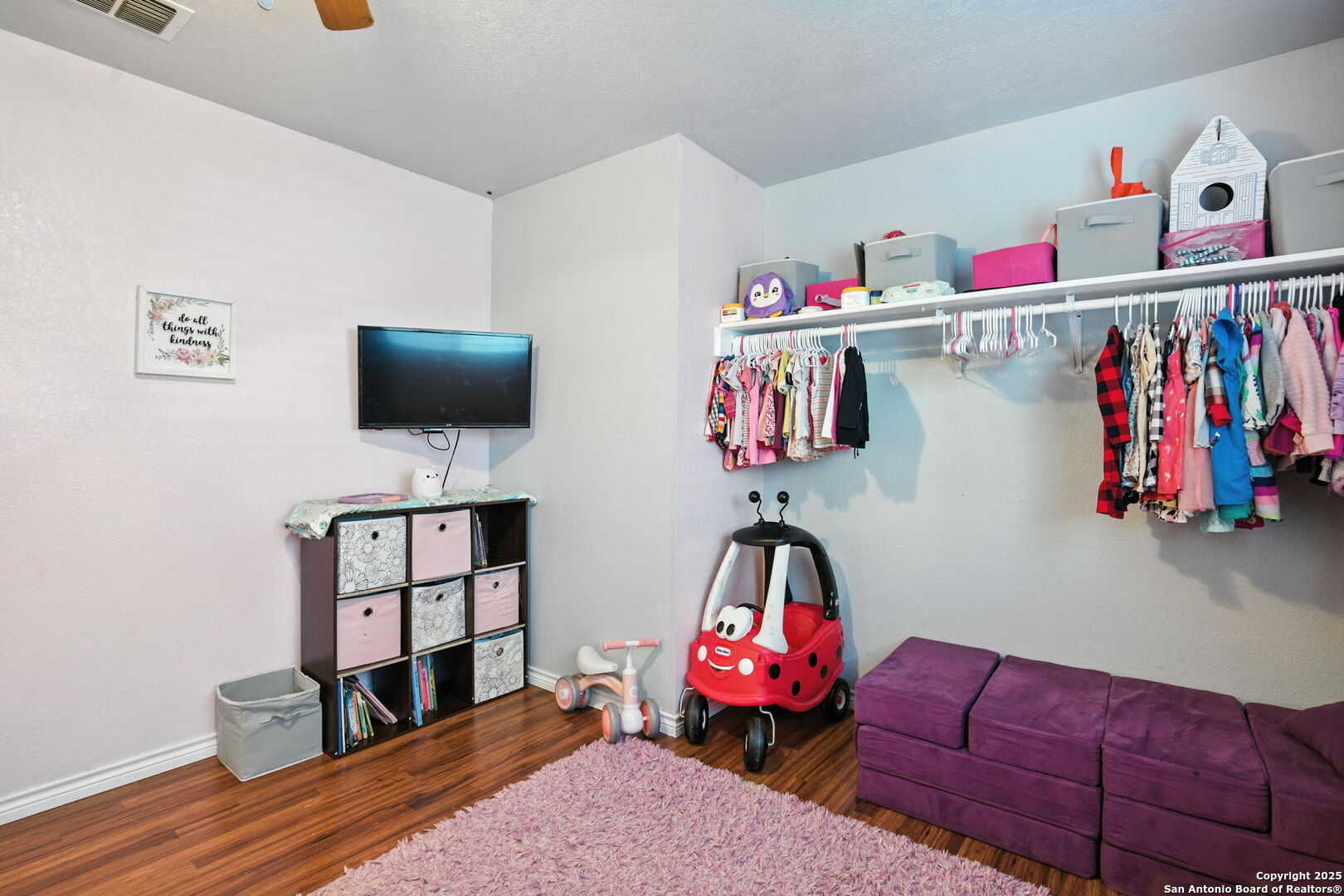 5322 Vista Court