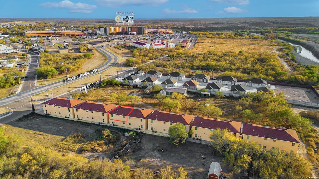 Photo of 391 Riverside Dr UNIT #12, Eagle Pass, TX 78852 (MLS # 2001537)