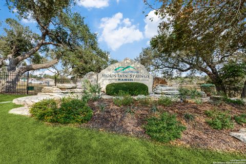 A home in Canyon Lake