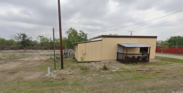 385 N RAILROAD ST, SPOFFORD, TX 78877 - Image d58ce5d83c01e6fc111c752dce75bb5d/3654357780