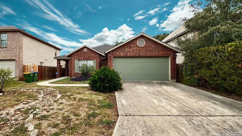 Photo of 10602 WEATHERING RUN, San Antonio, TX 78254 (MLS # 1927038)