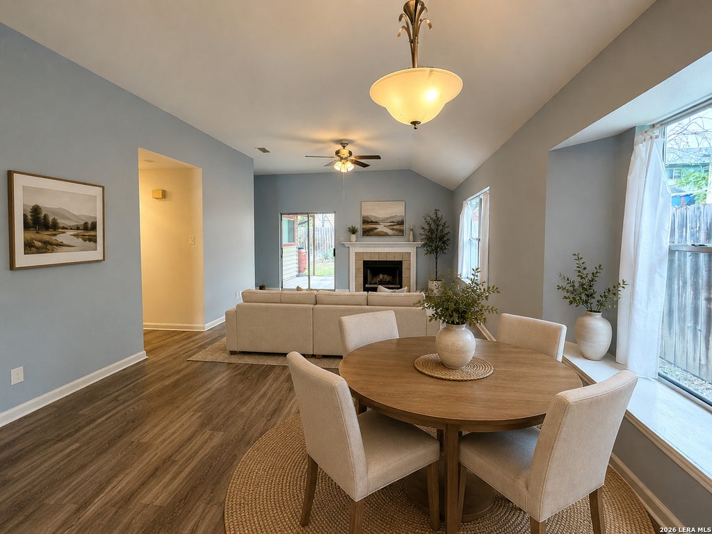 Photo of 627 Meadow Gate, Converse, TX 78109 (MLS # 1965116)