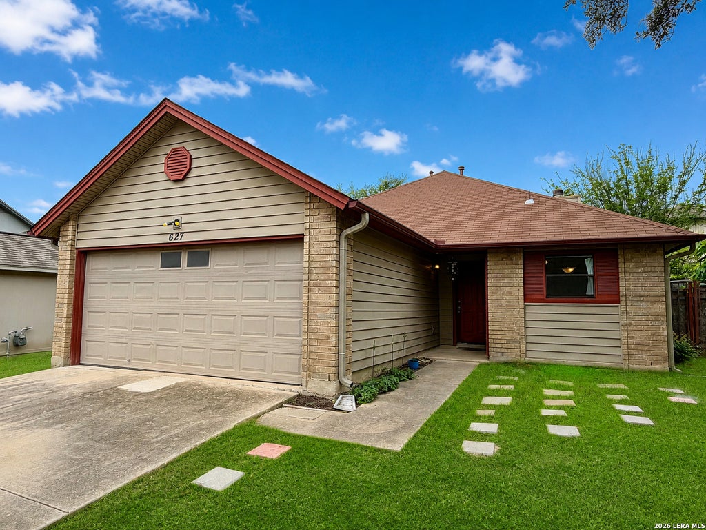 Photo of 627 Meadow Gate, Converse, TX 78109 (MLS # 1965116)