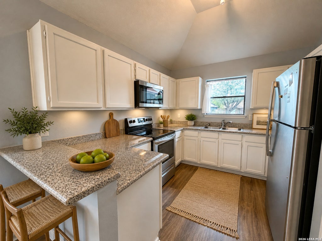 Photo of 627 Meadow Gate, Converse, TX 78109 (MLS # 1965116)