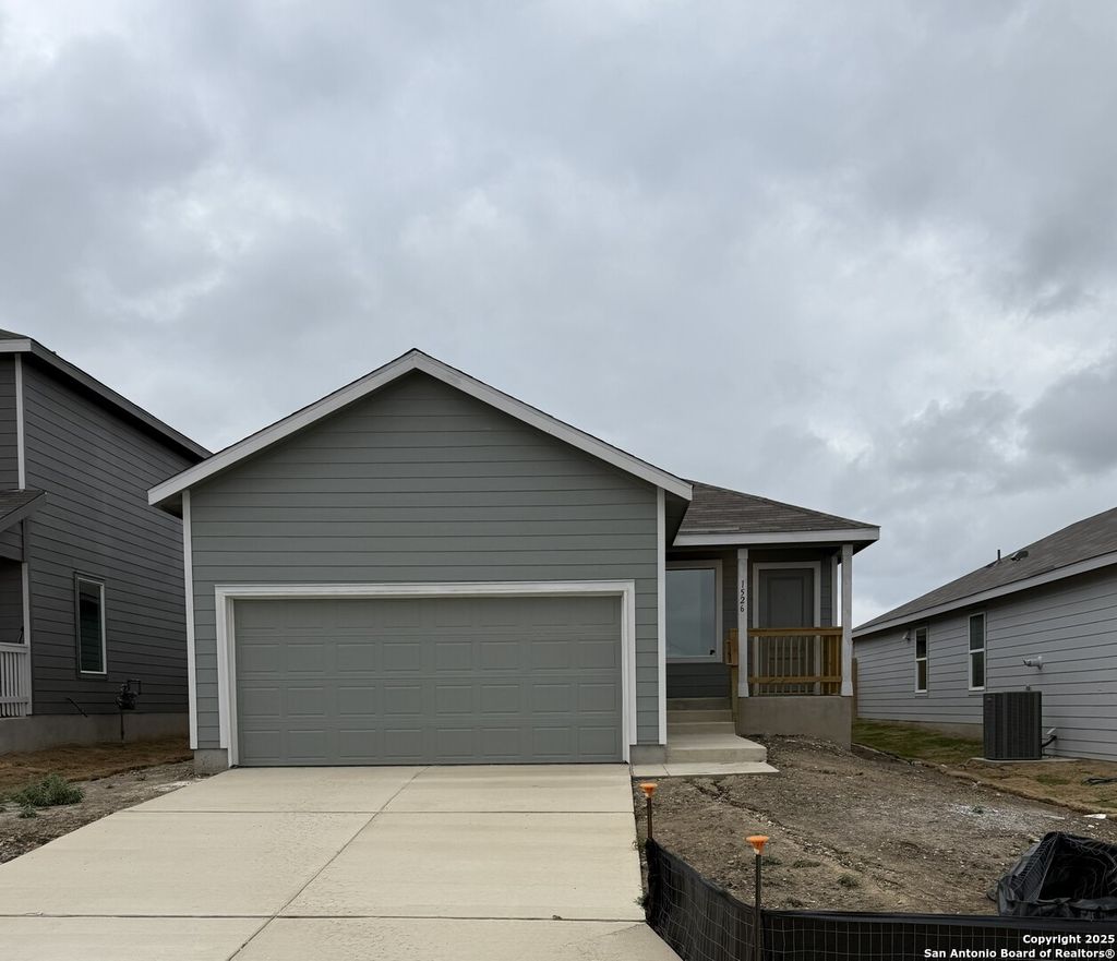 Photo of 1526 Tiptop Meadow, New Braunfels, TX 78130 (MLS # 1925530)