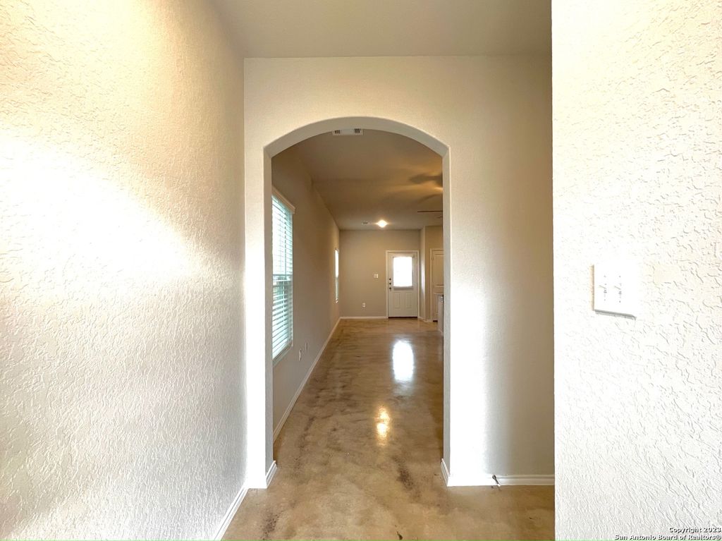 Photo of 7926 Dial Ike Dr 301 #301, San Antonio, TX 78218 (MLS # 1914177)