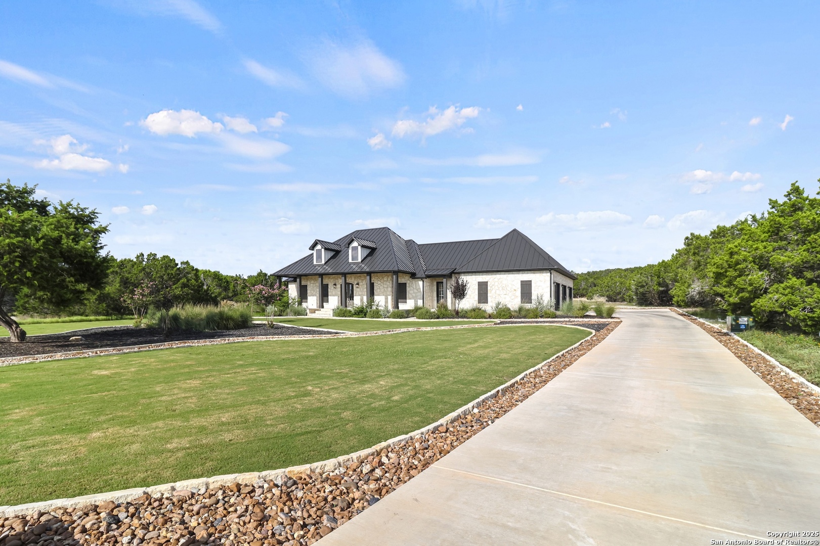 1687 Noble Trl, Canyon Lake, TX, 78133