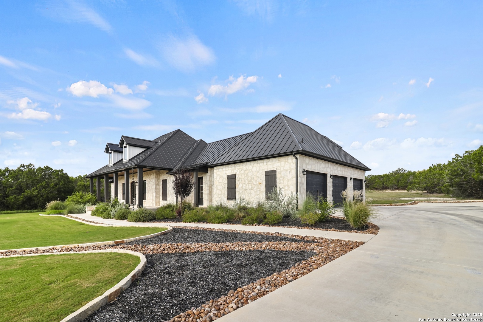 1687 Noble Trl, Canyon Lake, TX, 78133