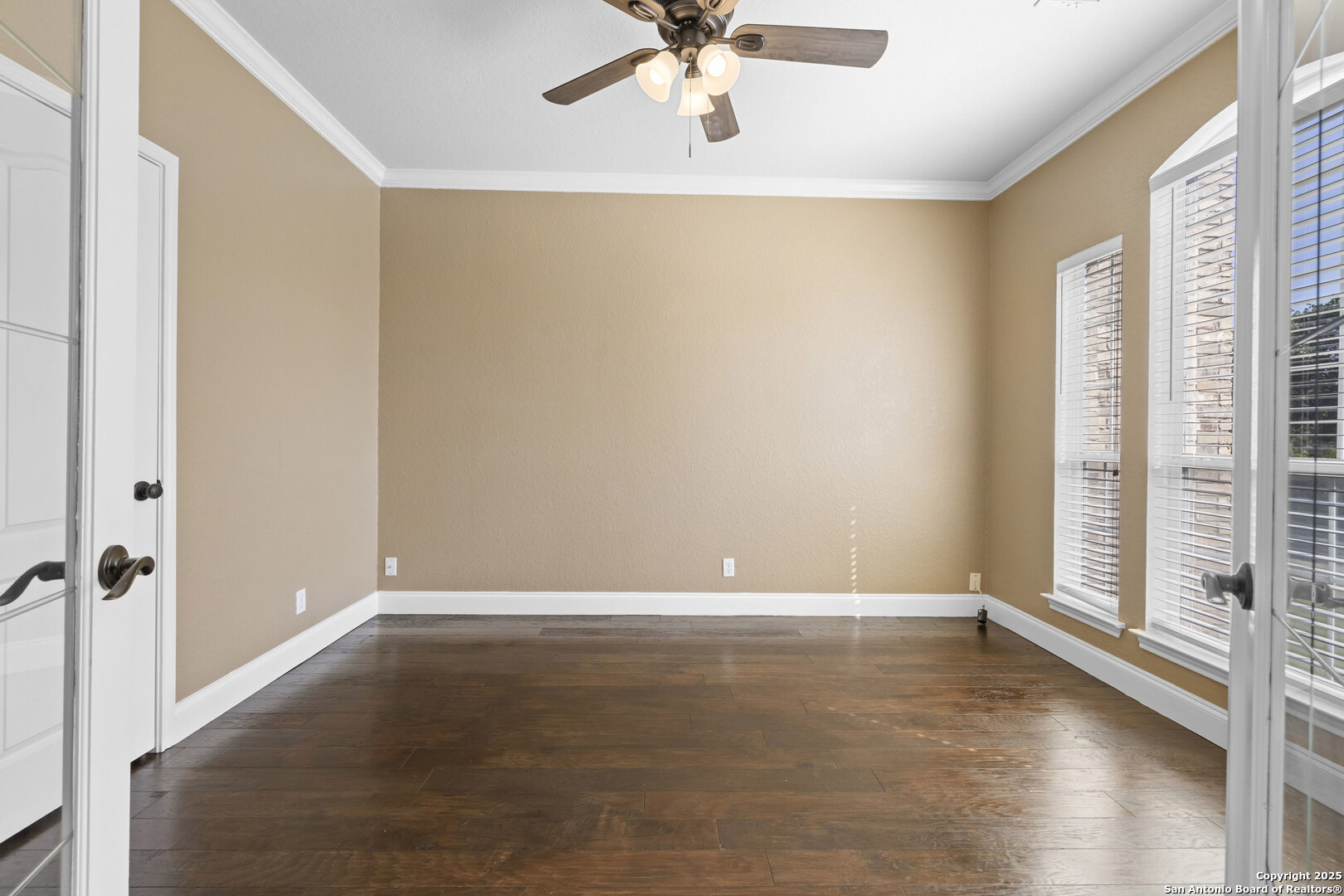 22315 Navasota Cir