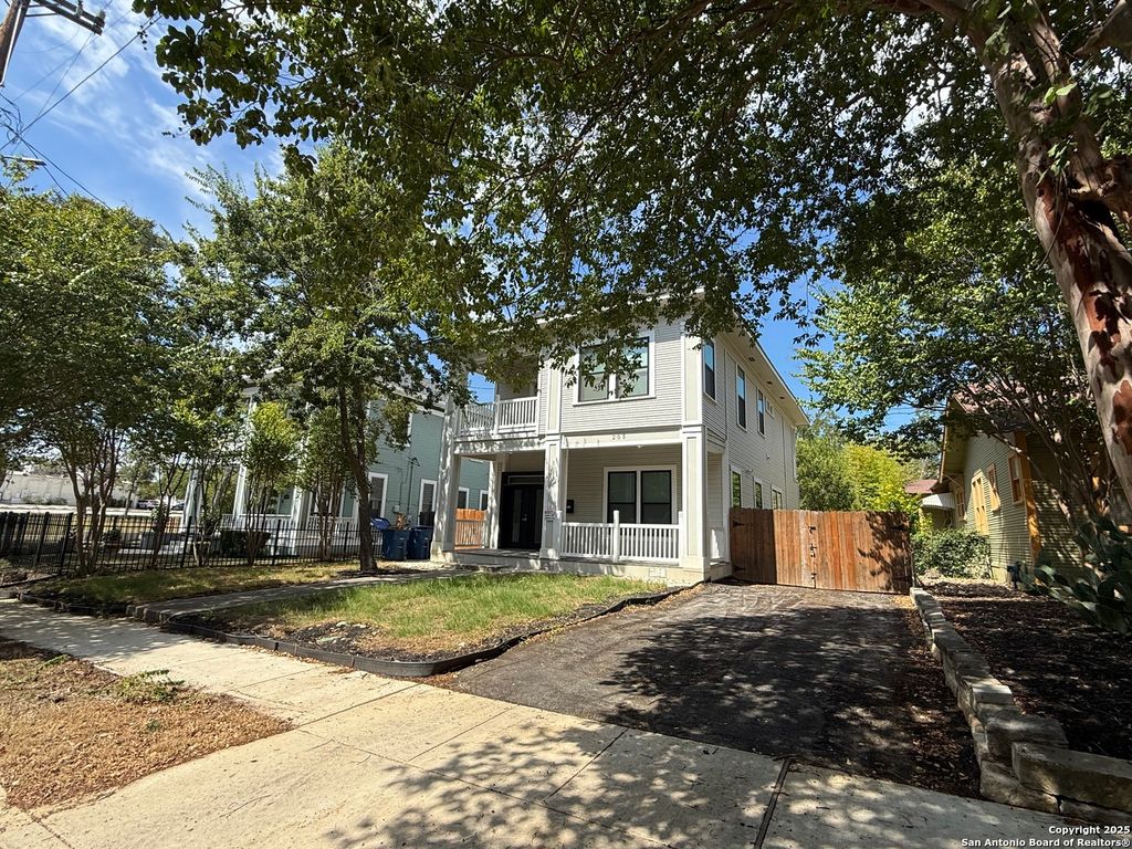 Photo of 205 Ira Ave., San Antonio, TX 78209 (MLS # 1939808)