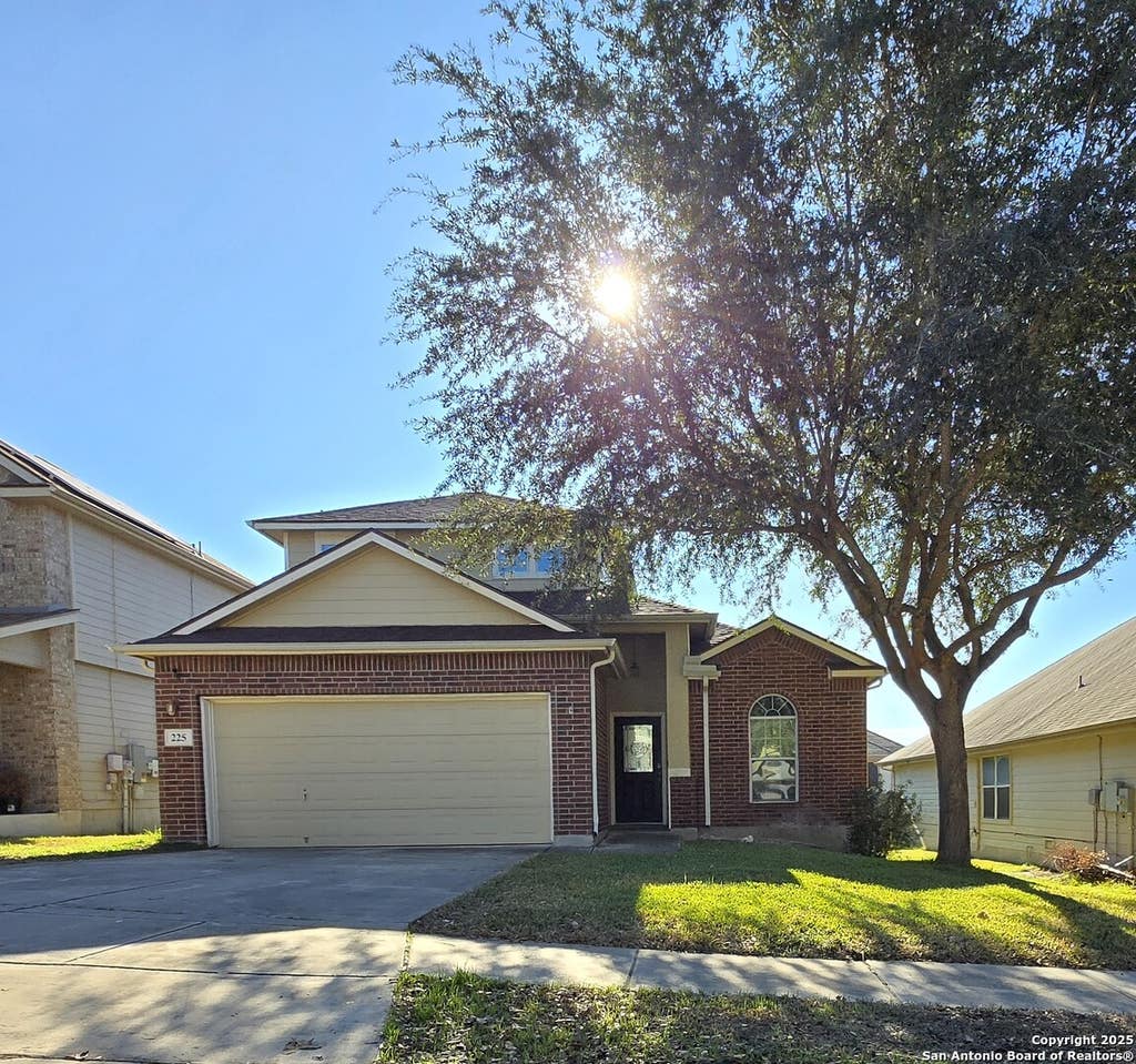 Photo of 225 Country Vale, Cibolo, TX 78108 (MLS # 2005299)
