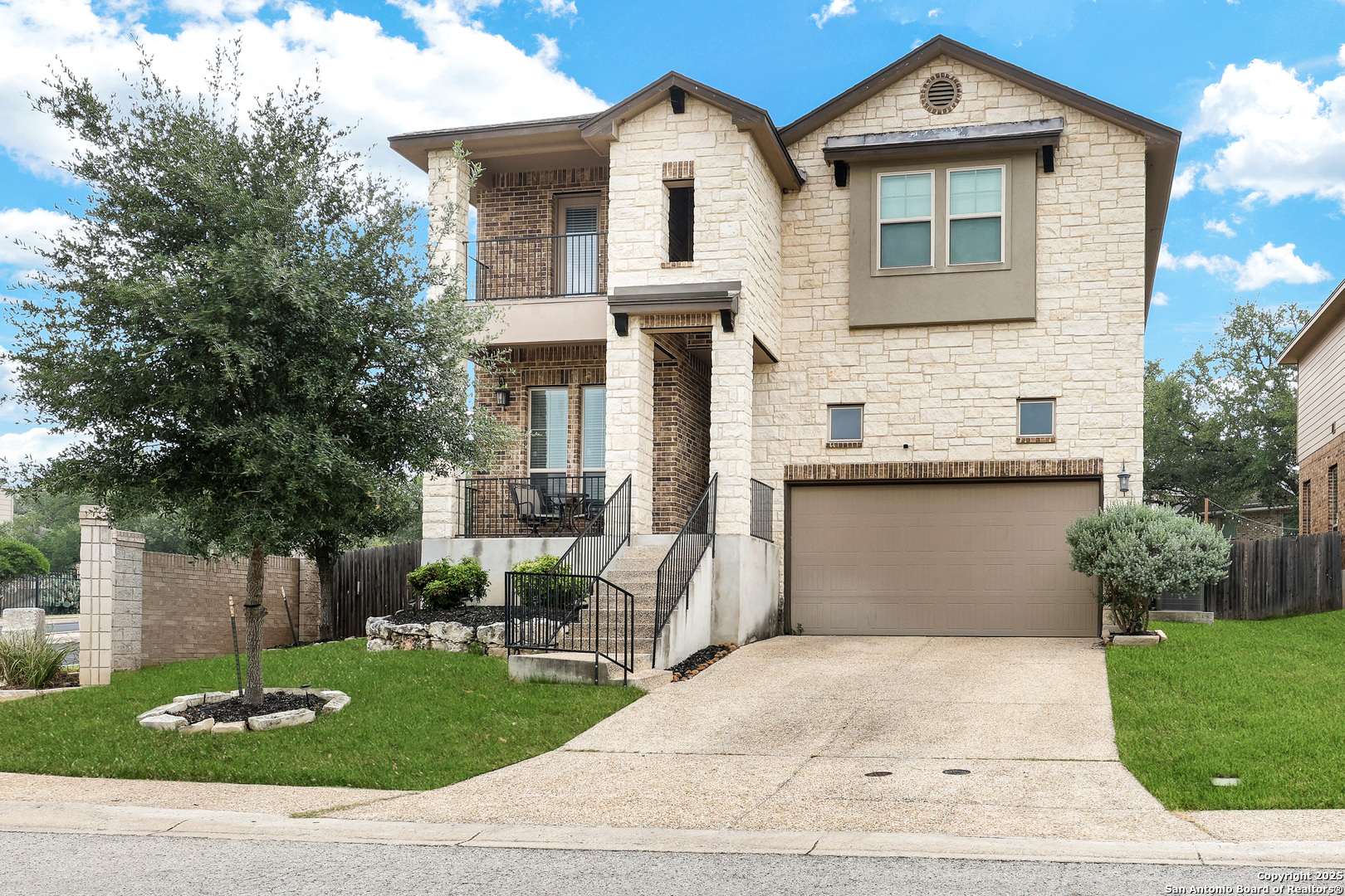 23534 Enchanted Bend