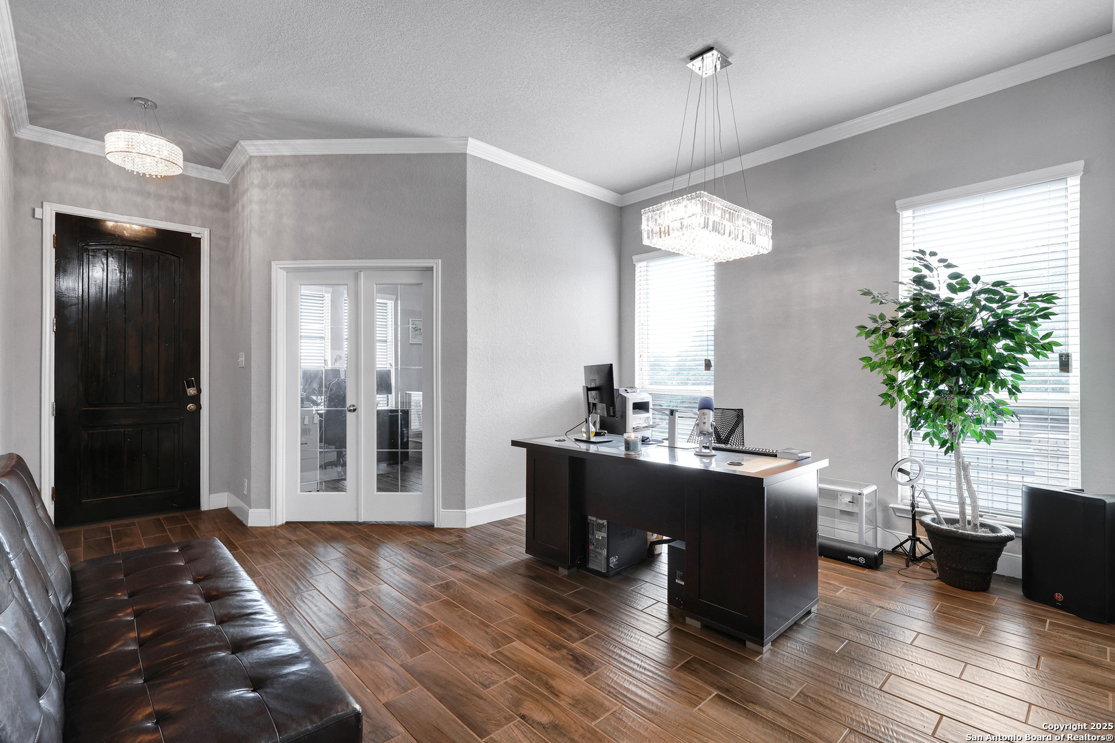 23534 Enchanted Bend