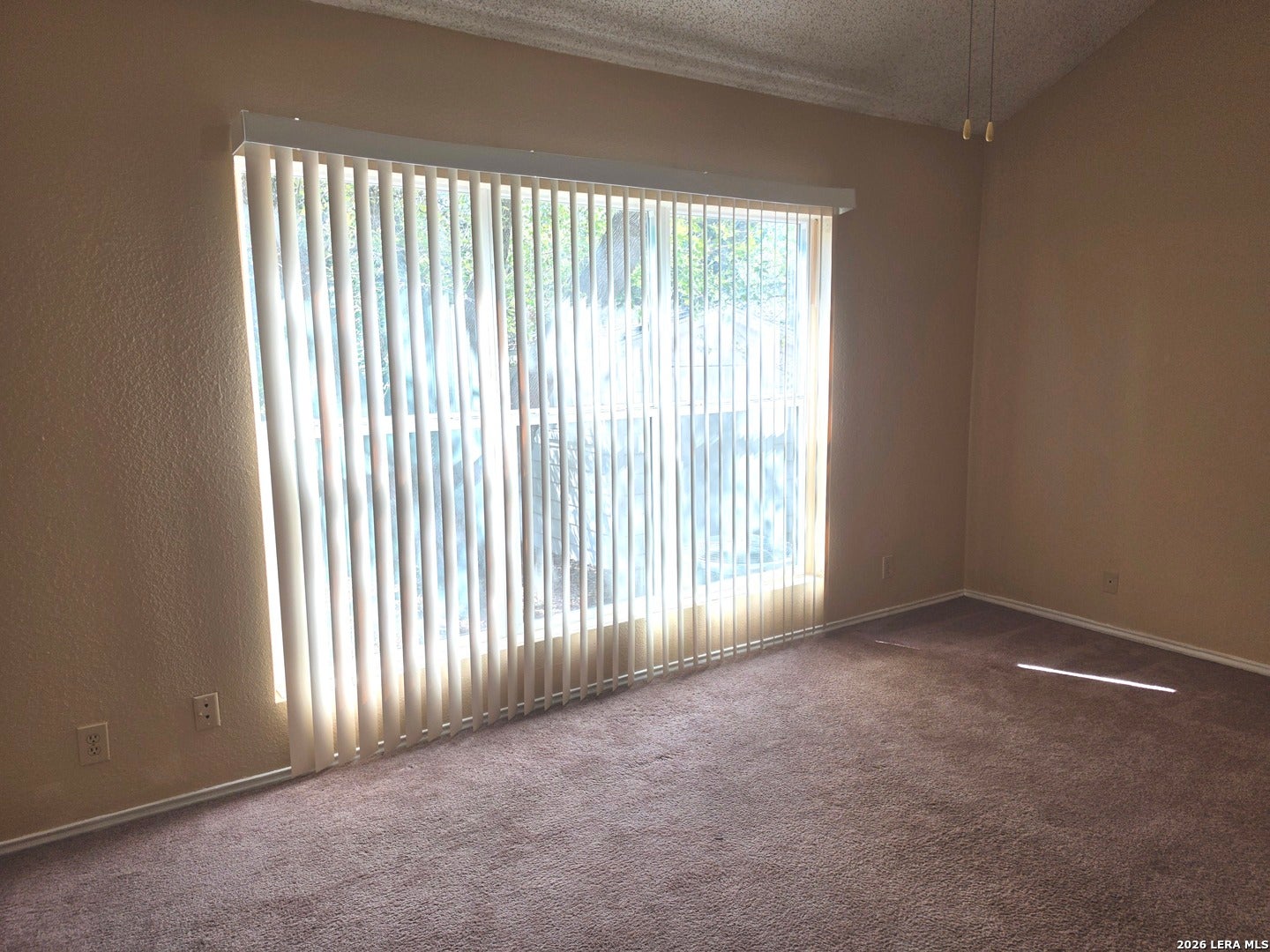 338 BURKWOOD LN