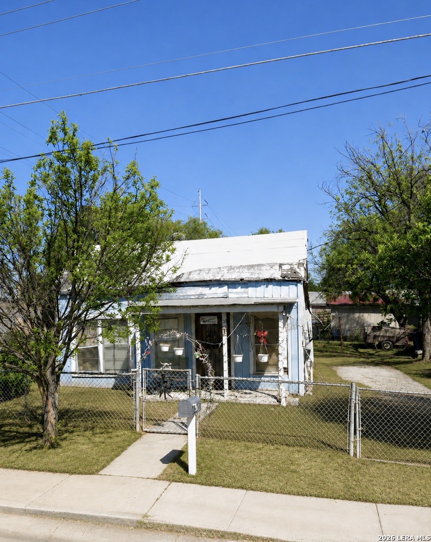 Photo 1 of 7 — 3017 Marcella ave, Laredo, TX 78040