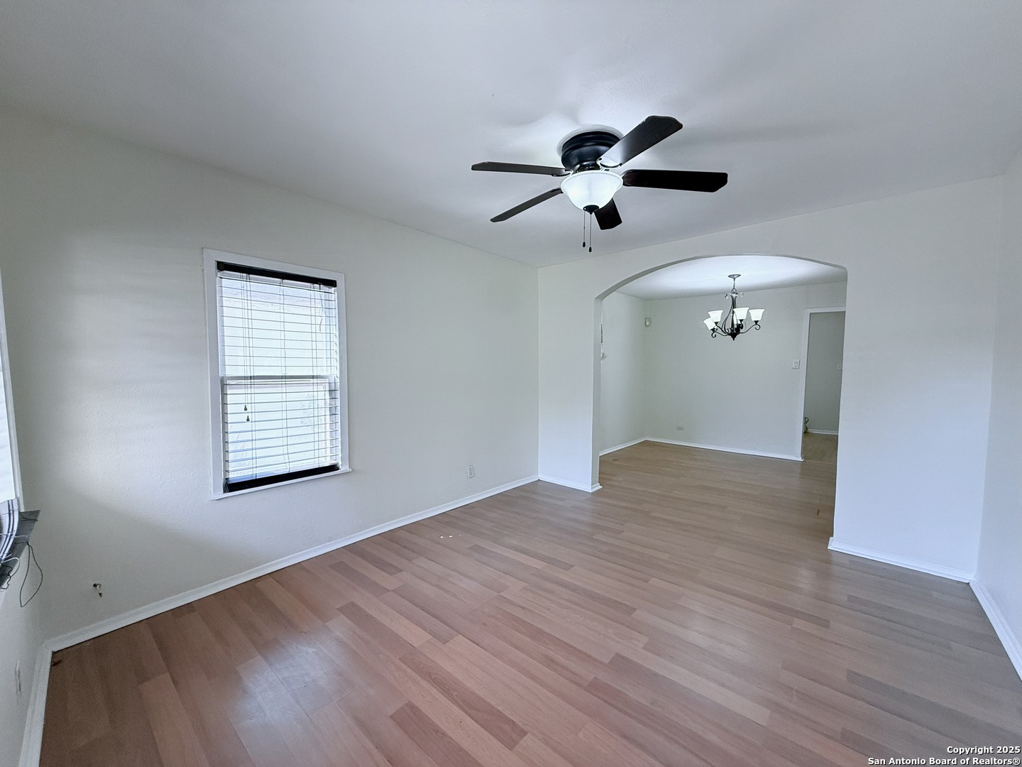 247 E Baylor
