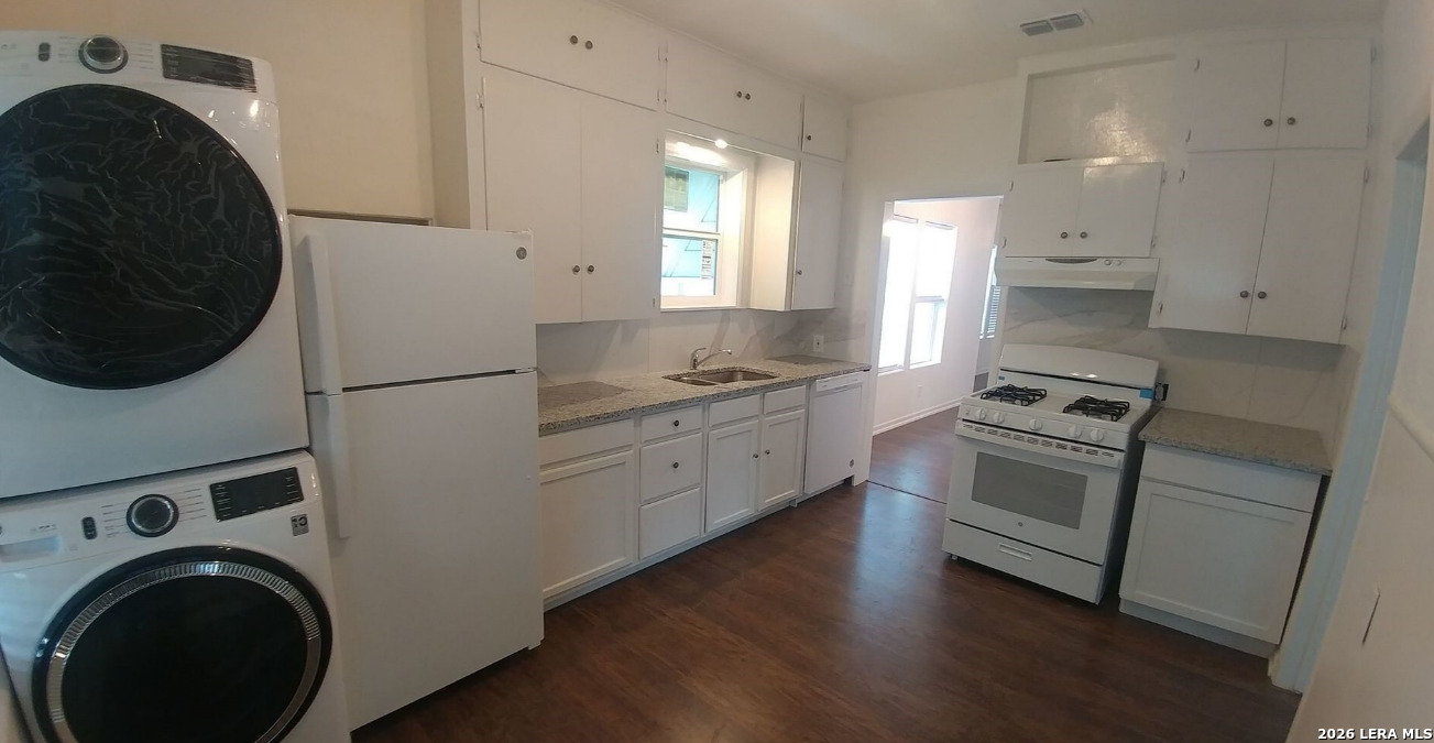 134 Ward Ave