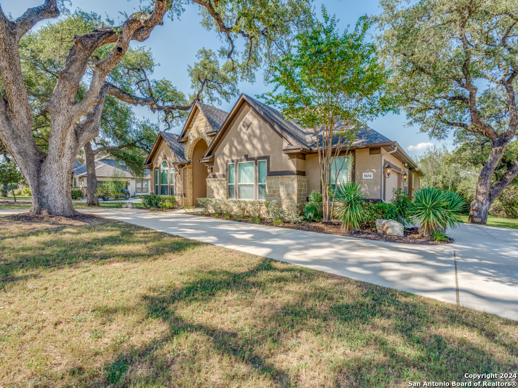 5604 Copper Creek