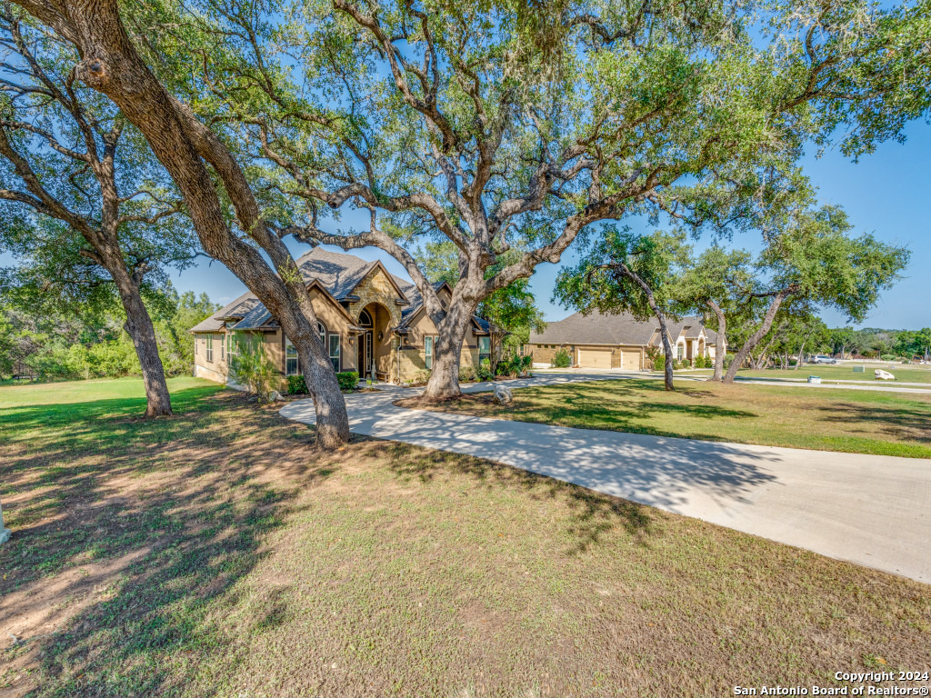 5604 Copper Creek